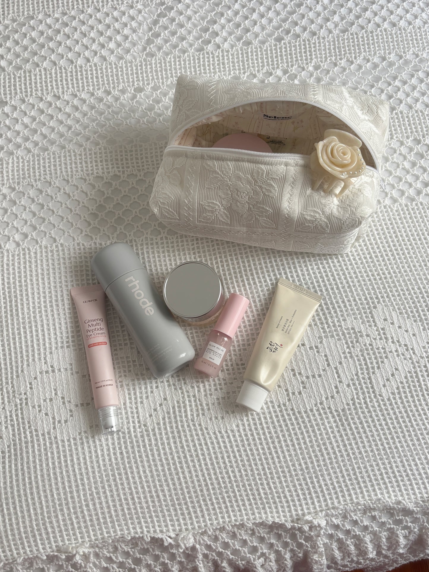 Spring White Lace Embroidered 🤍 (limited edition) Small pouch