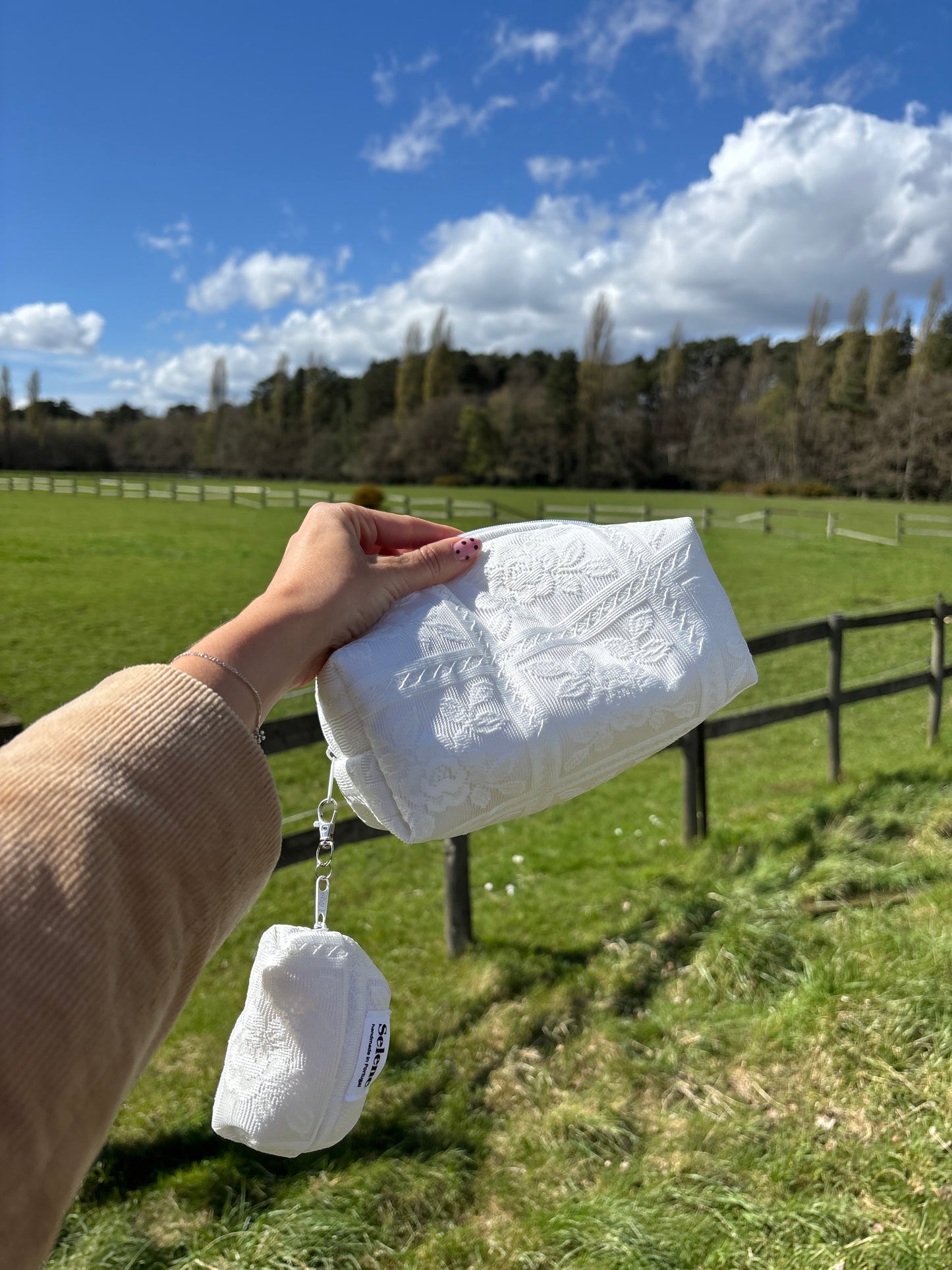 Spring White Lace Embroidered 🤍 (limited edition) Small pouch