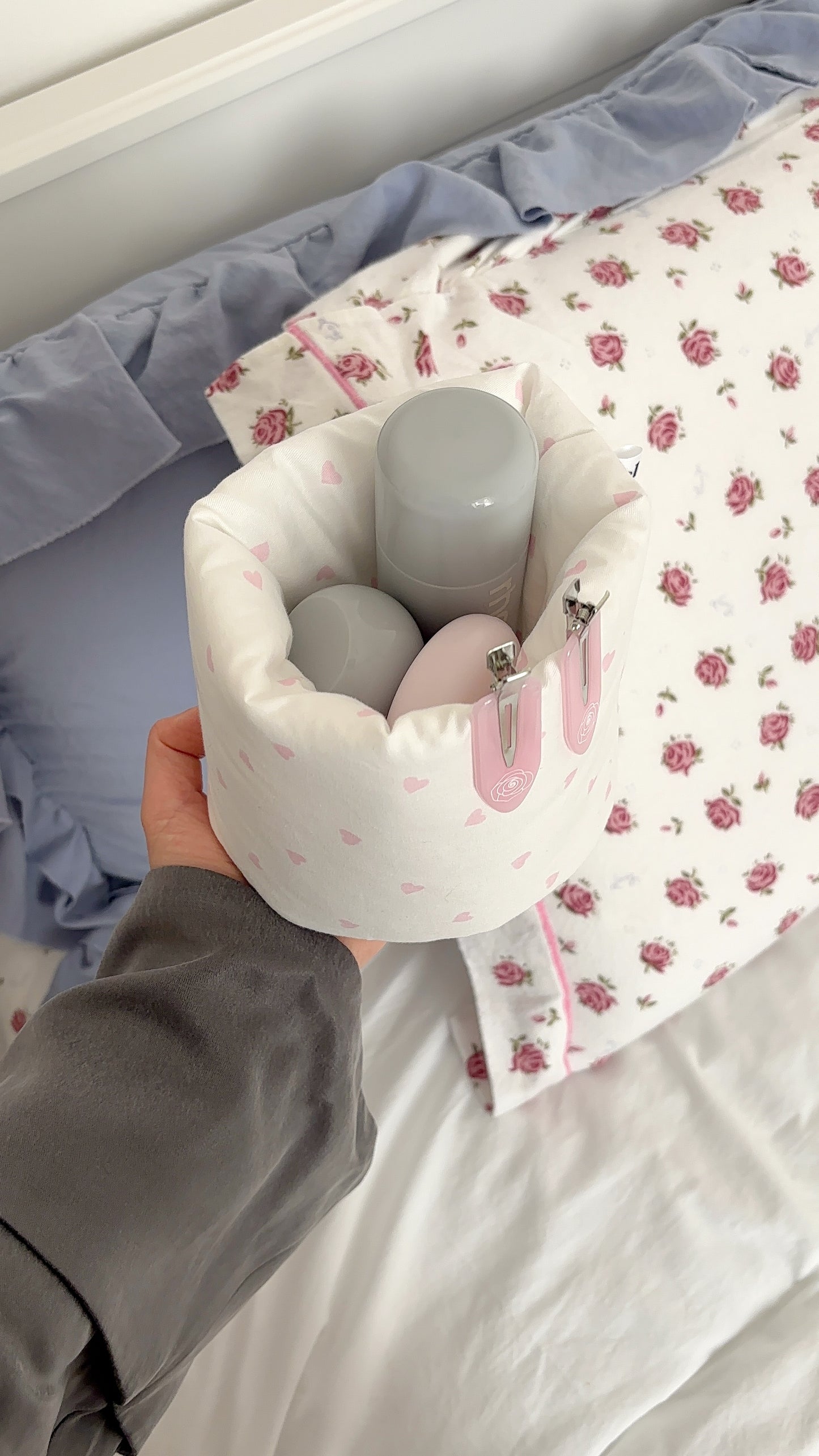 Pink hearts Basket 💗☁️ Small