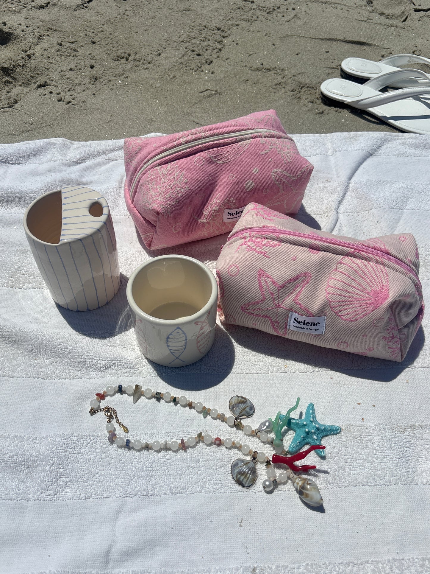Pink Coastal 💗🐚⭐️ Beauty Case
