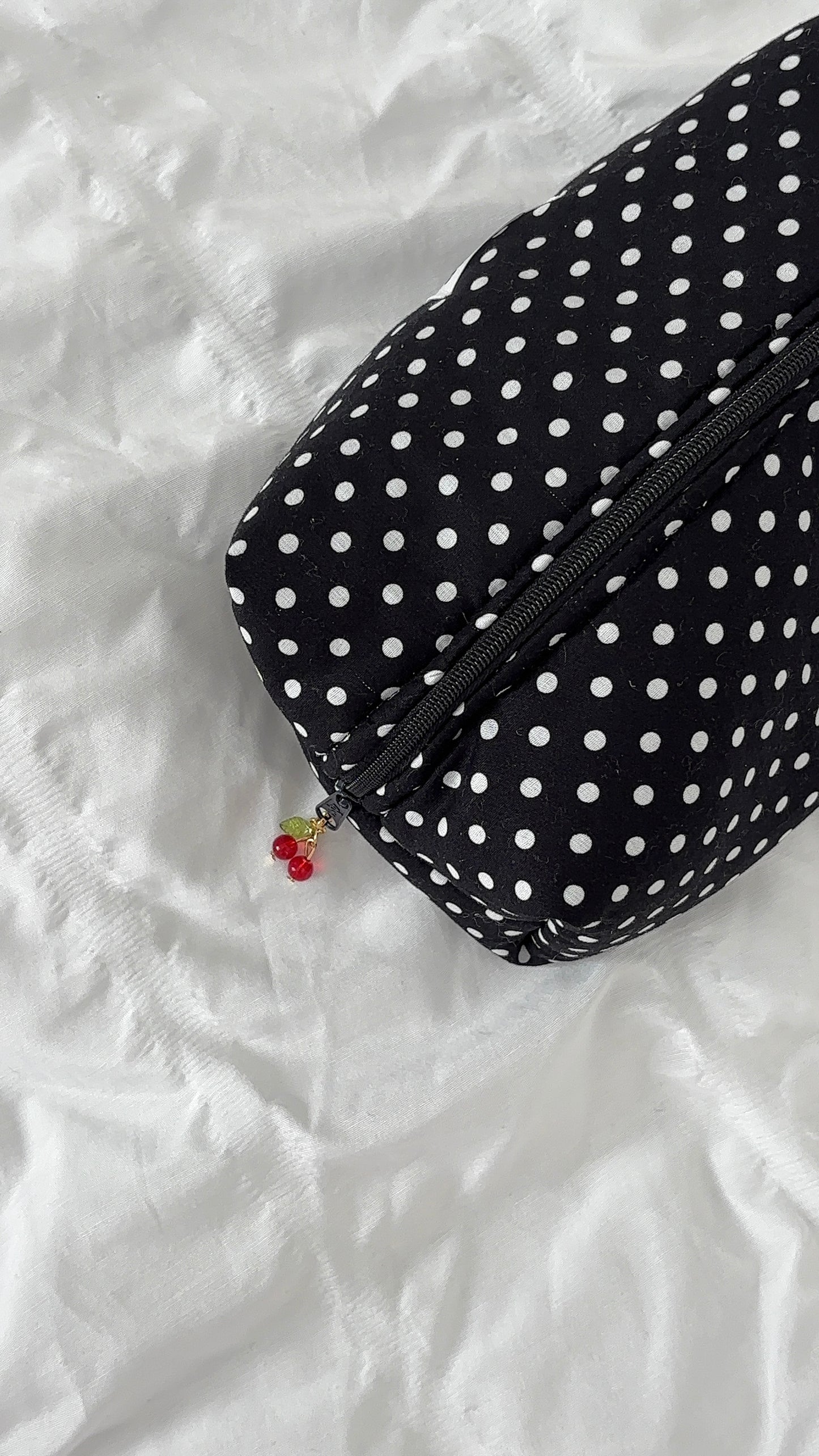 Dark Polka Dots 🖤 Small