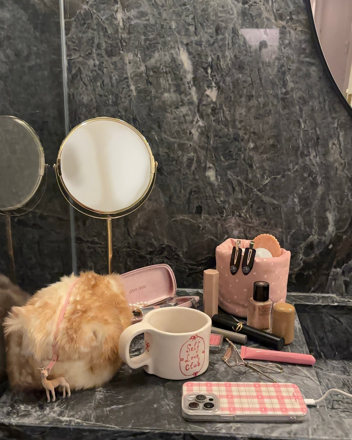 Suede brown hearts Basket 🤎💗 Small