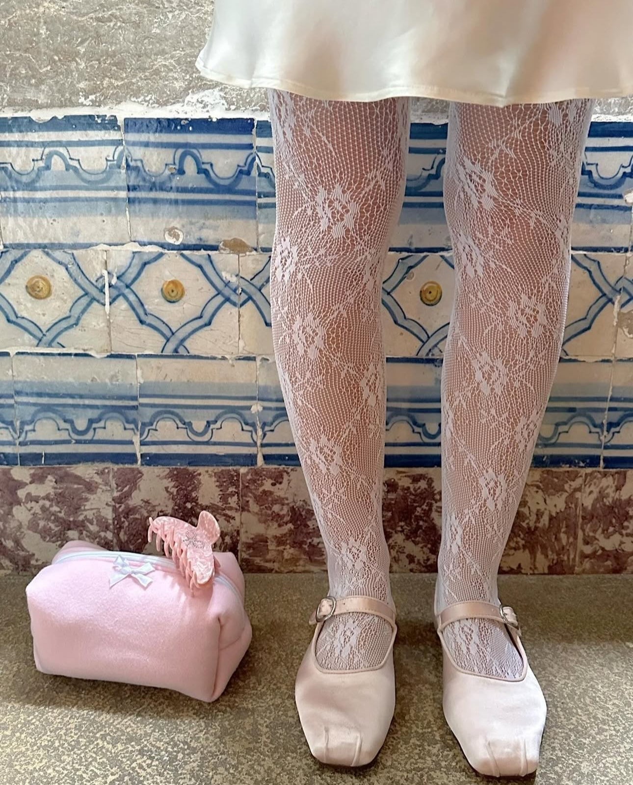 Nicky Bow Hair Claws