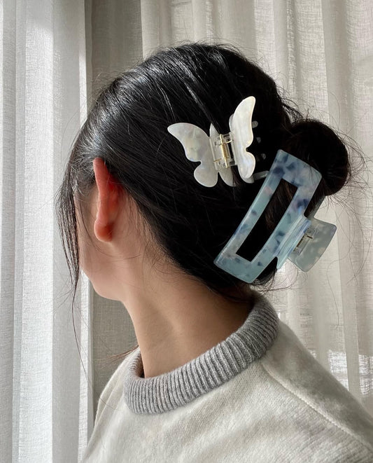 Nicky Butterfly Claw