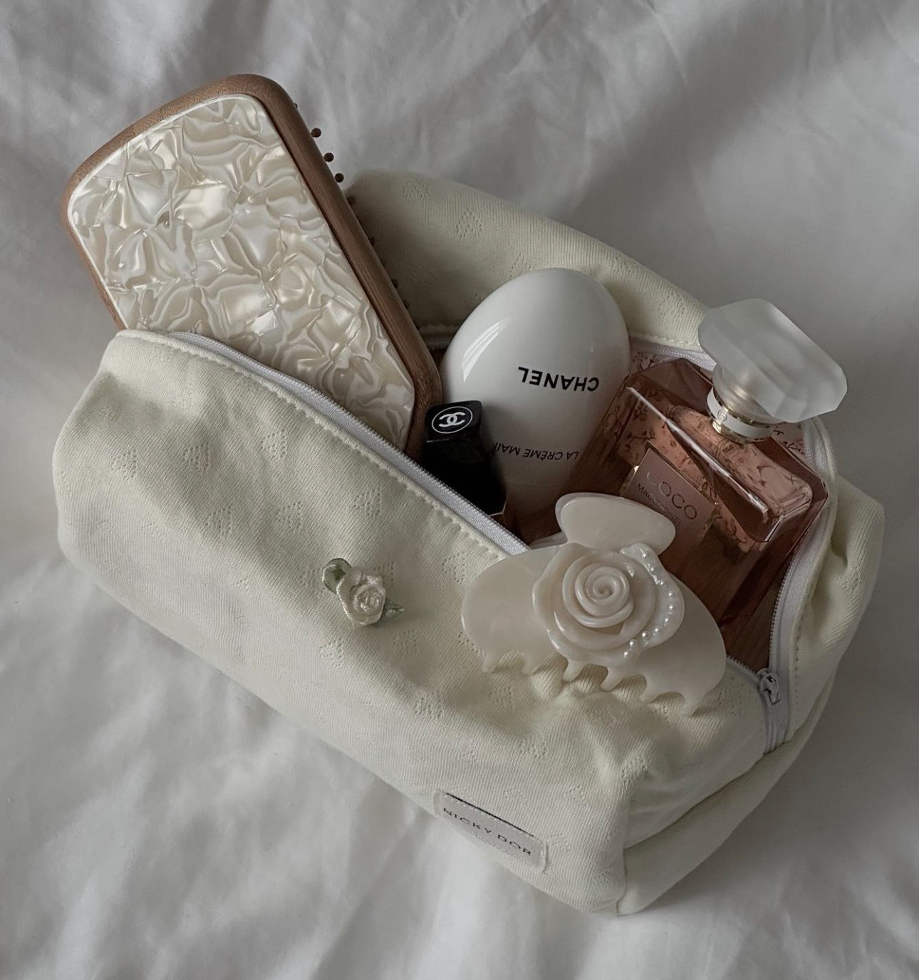 Nicky Rose Hair Claws